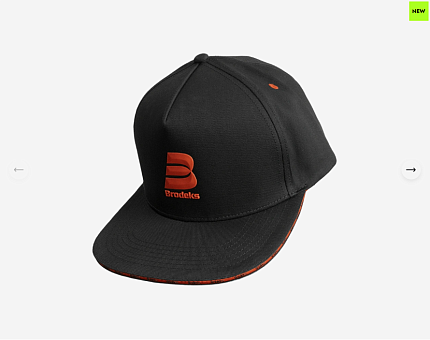Бейсболка Brodeks KM131, красный/черный